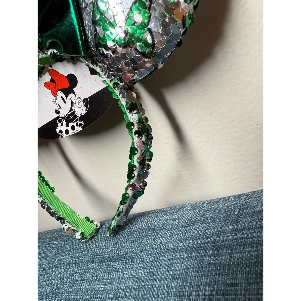 Disney Minnie Mouse Green Silver Sequin Headband Metallic Bow Kids MM2254 NWT